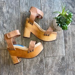 Jeffrey Campbell McCloud Platform Sandal